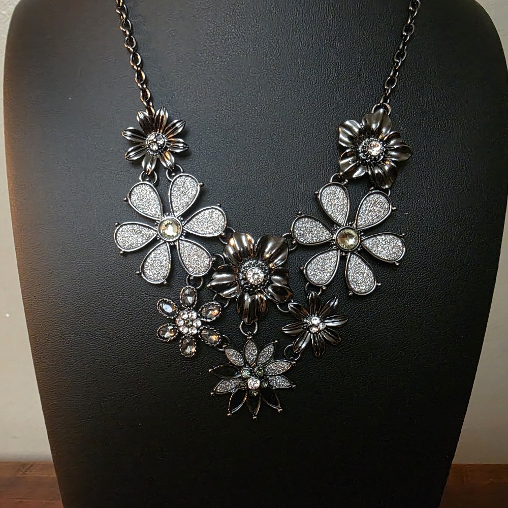 Gun Metal Black Floral Necklace. Glitter. Rhinestones. Fun. Goth.
